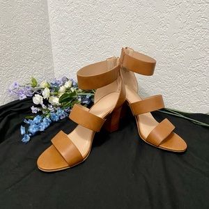 Kelly & Katie “Charlotte” sandal heels, size 9
